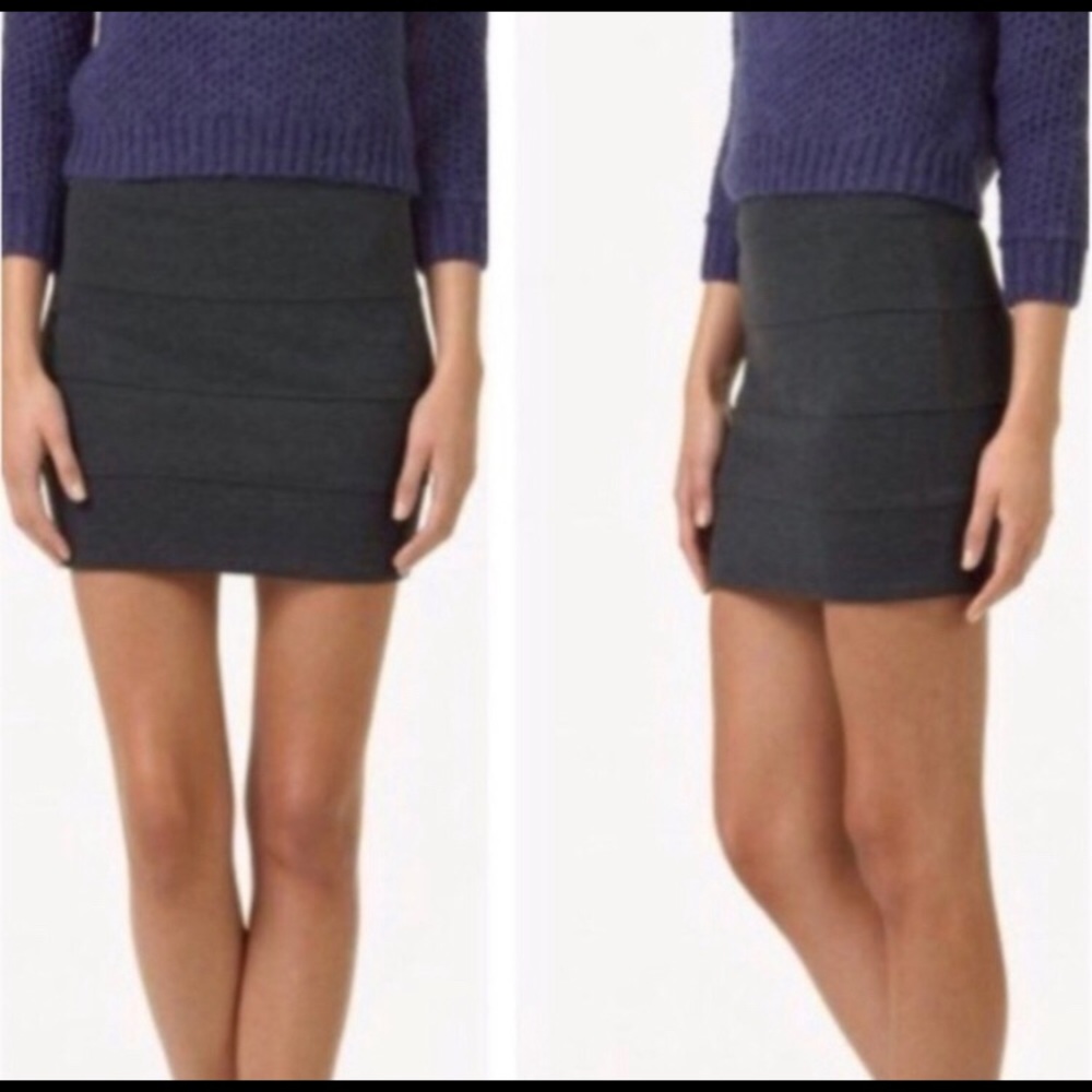 Aritzia Talula Grey BodyCon Skirt